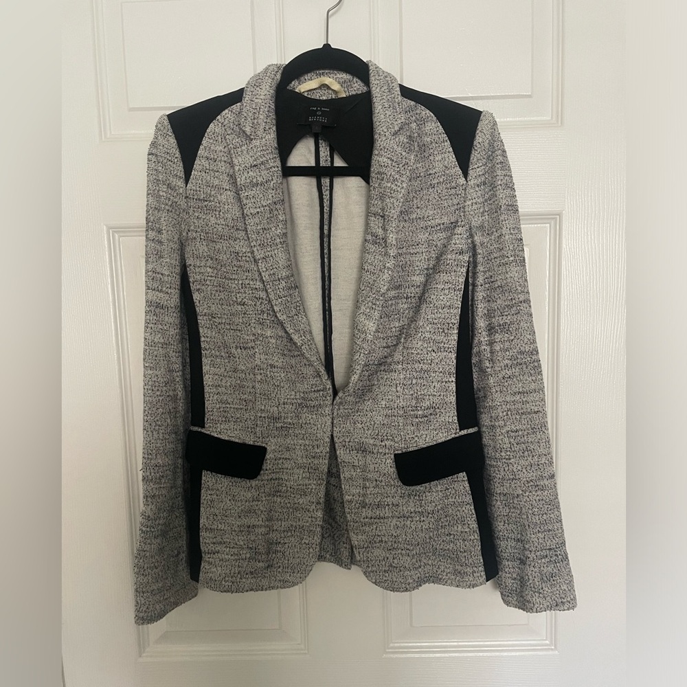 Black and grey heathered blazer